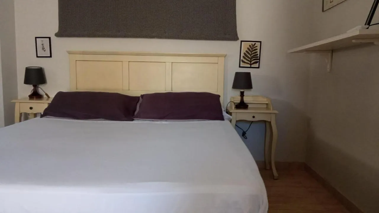 Habitaciones Jacaranda Aguadulce  Quarto em Acomodações Particulares Aguadulce (Almeria)